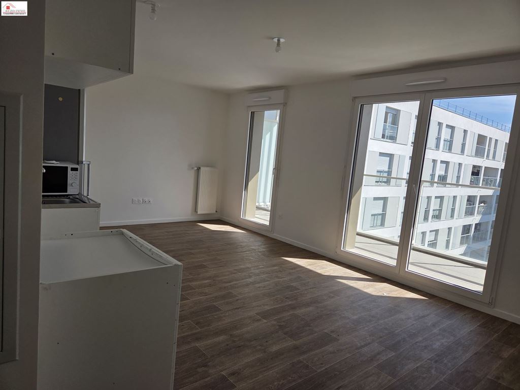 Appartement F1 BONDY (93140) REZO IMMO