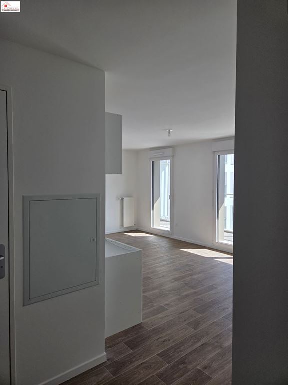 Appartement F1 BONDY (93140) REZO IMMO